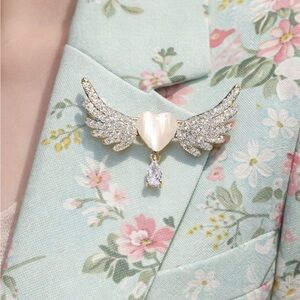 Vintage Style Angel Wing Brooch | Rhinestone Heart & Water Drop Gemstone Pin